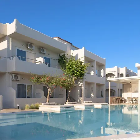 Apollo Aparthotel 3*