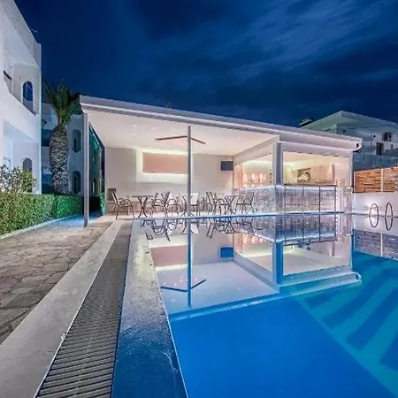 Aparthotel Apollo 3*